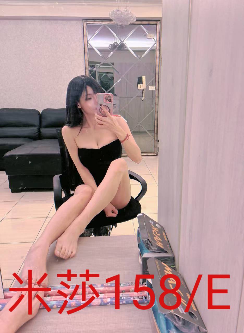 苗栗 雨含 實習護士 34F